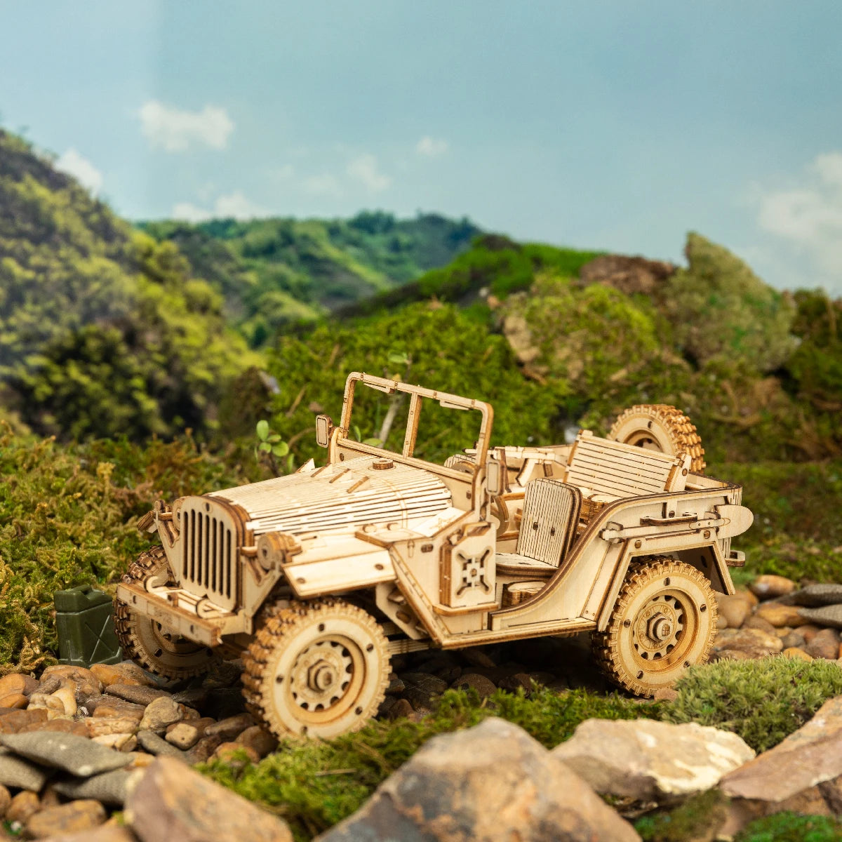 Jeep Militaire Vintage en Bois à Construire
