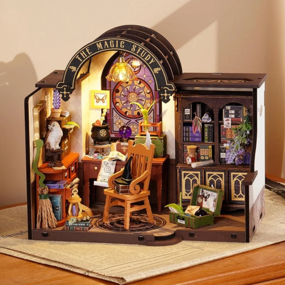 Cabinet du Sorcier Miniature à Construire